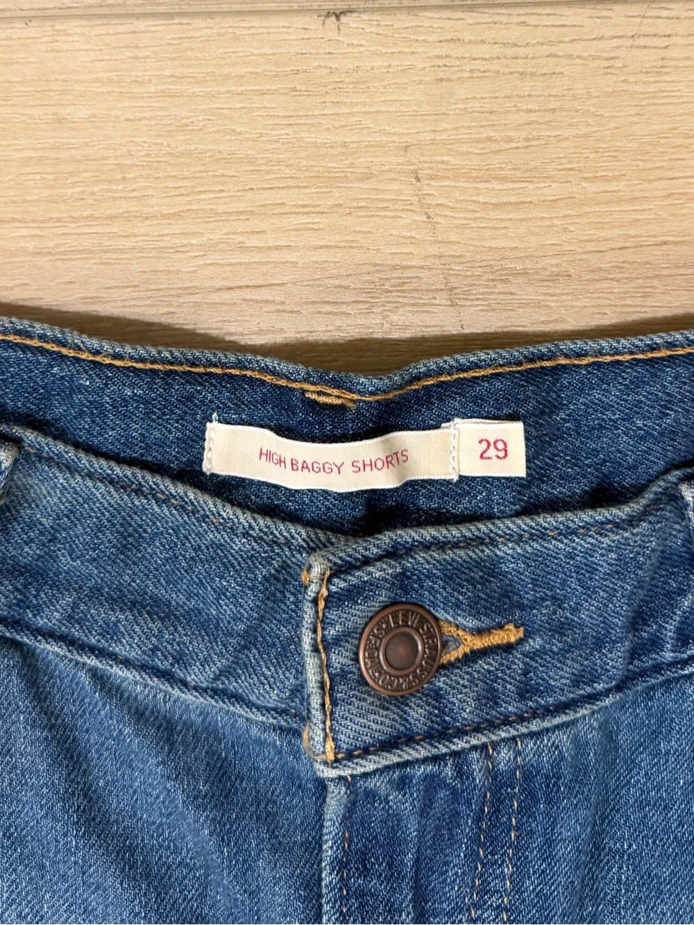 Levi’s High Baggy Shorts—Size 29